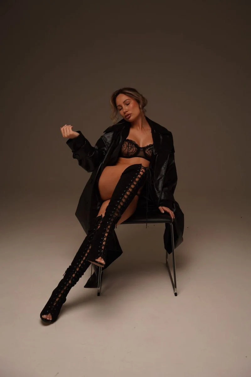 Derin escort in Dubai